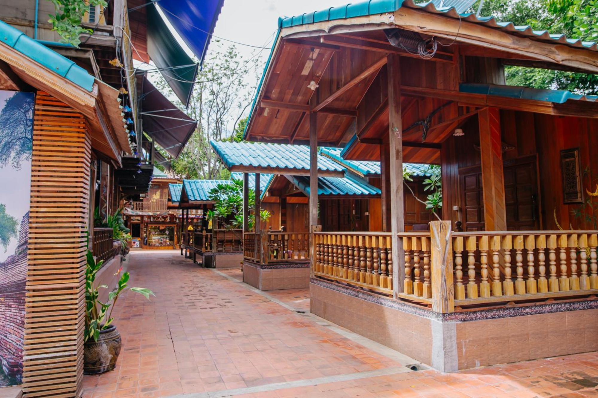 Klong Suan Plue Resort Phra Nakhon Si Ayutthaya Esterno foto