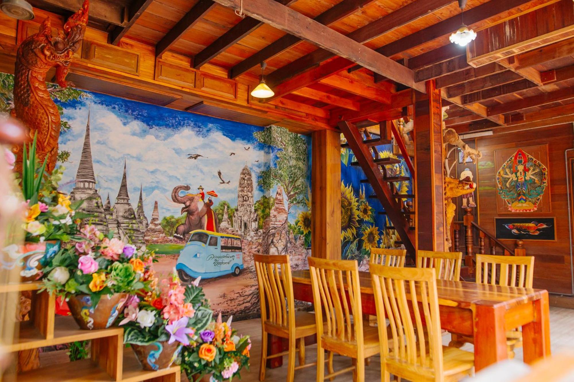 Klong Suan Plue Resort Phra Nakhon Si Ayutthaya Esterno foto